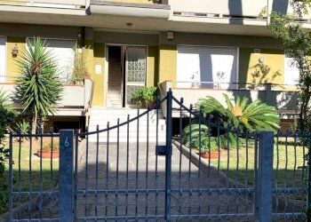 03.jpg - Appartamento Via Montecatini, Massa - foto 3