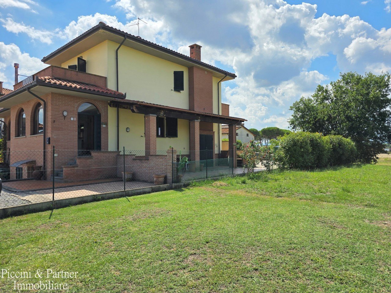 01.jpg - Casa indipendente Via Panicarola 17, Castiglione del Lago - foto 1