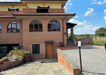 02.jpg - Casa indipendente Via Panicarola 17, Castiglione del Lago - foto 2