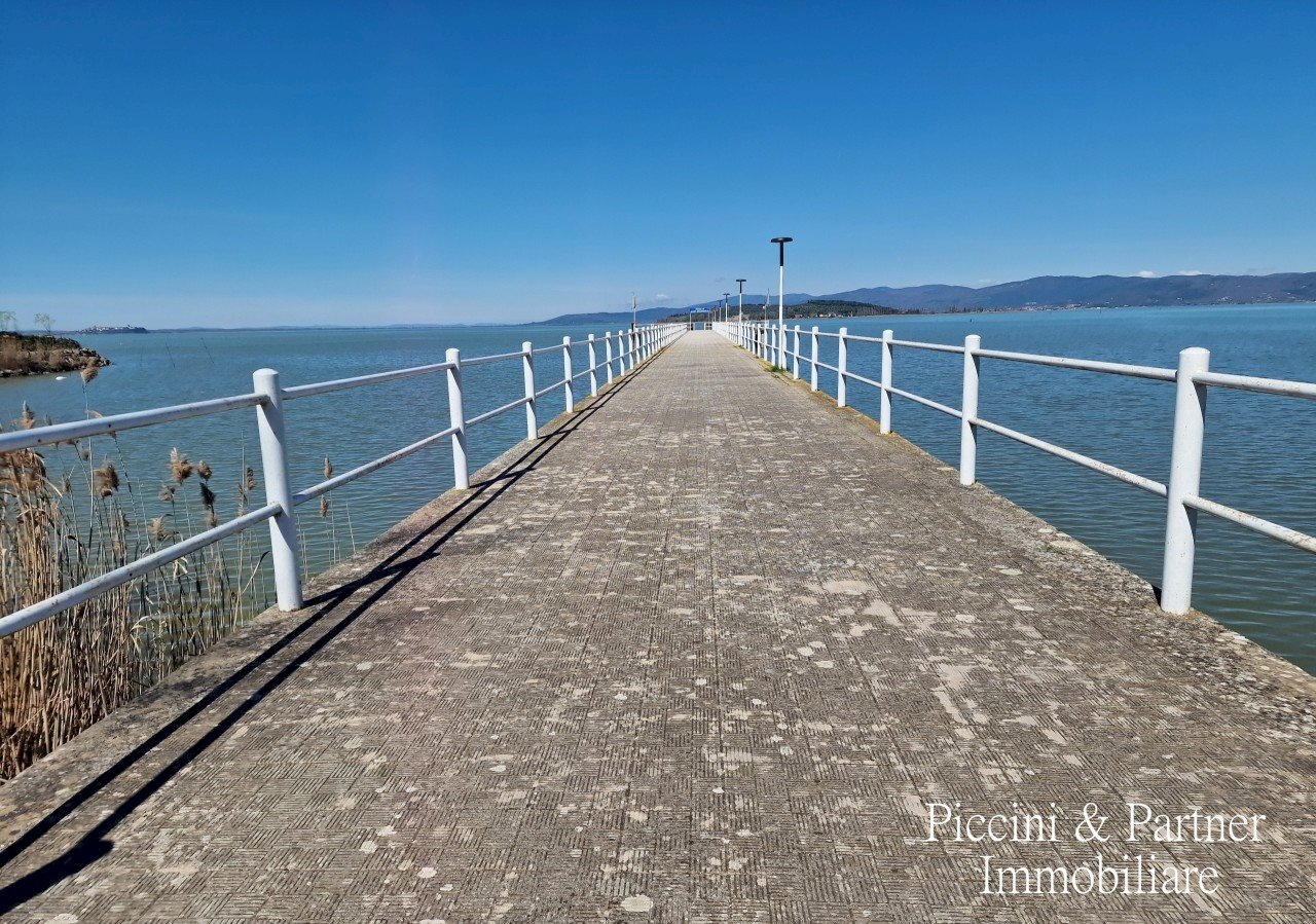 02.jpg - Quadrilocale Via della Sapienza, Magione - foto 2