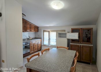 07.jpg - Quadrilocale Via della Sapienza, Magione - foto 7