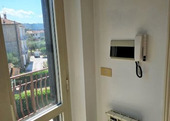 15.jpg - Quadrilocale Via della Sapienza, Magione - foto 15