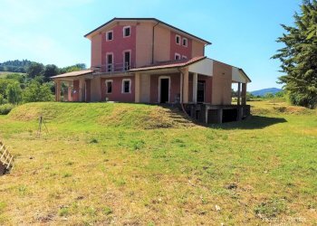 04.jpg - Villa Strada San Giovanni del Pantano 42, Perugia - foto 4