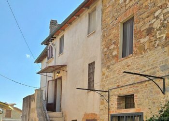 02.jpg - Terratetto - Terracielo Via delle Messi, Magione - foto 2