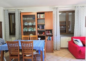 24.jpg - Villa Via delle Vigne, Tuoro sul Trasimeno - foto 24