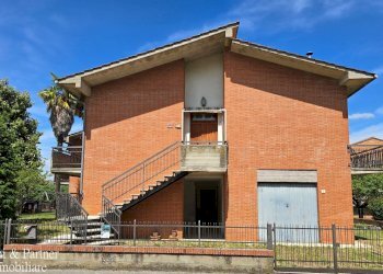 01.jpg - Casa indipendente Via Como, Montepulciano - foto 1