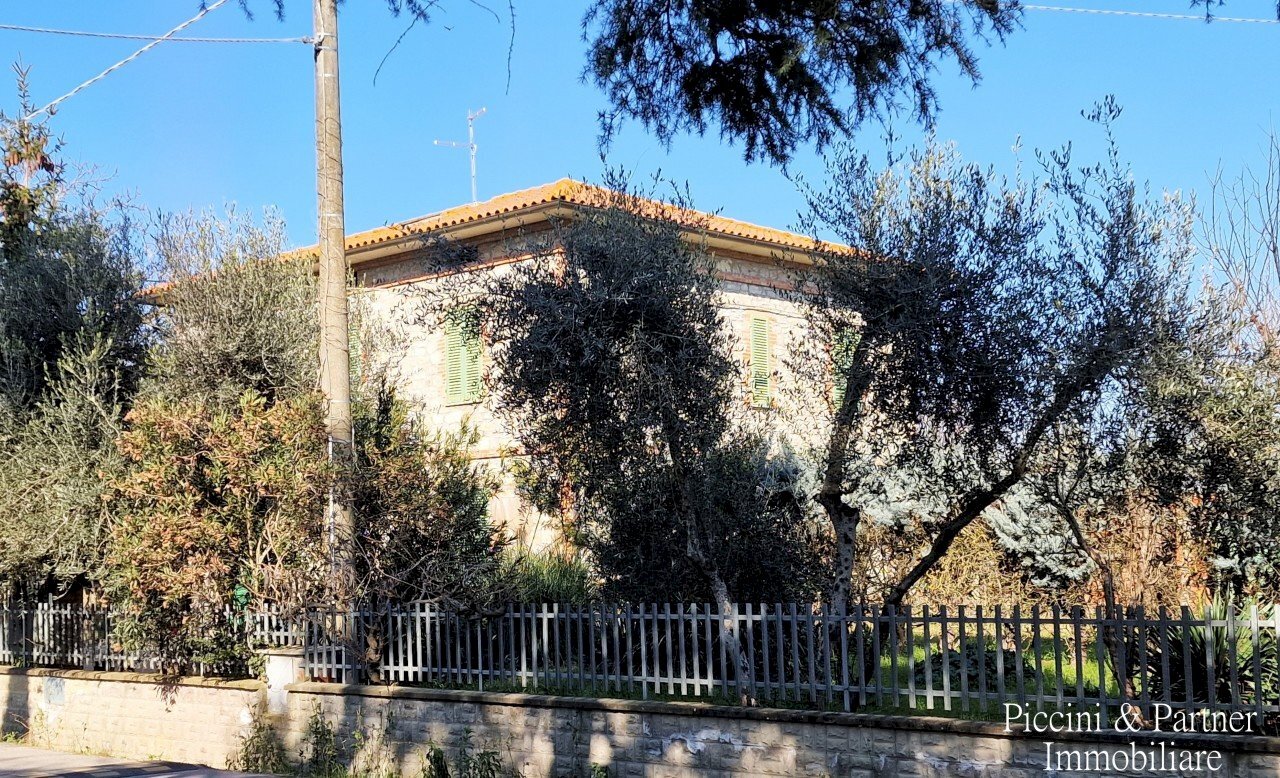 02.jpg - Villa Via Anguillara 30, Castiglione del Lago - foto 2