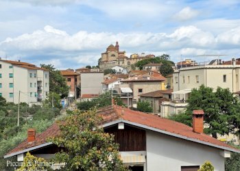 31.jpg - Appartamento Via Trento, Castiglione del Lago - foto 30