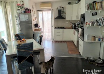 08.jpg - Attico Viale XX Settembre  5, Carrara - foto 8