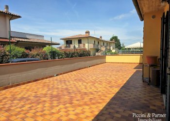 10.jpg - Villa Trifamiliare Via Bagnolo, Castiglione del Lago - foto 10