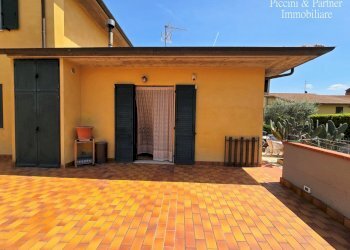 16.jpg - Villa Trifamiliare Via Bagnolo, Castiglione del Lago - foto 16