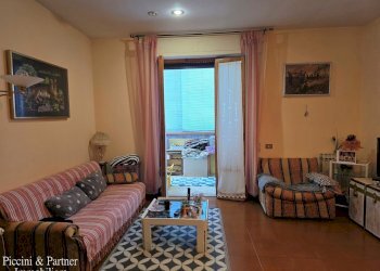 15.jpg - Appartamento Tuoro sul Trasimeno - foto 15