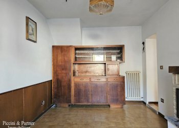 10.jpg - Porzione di casa Via dell'Assino Camporeggiano 19, Gubbio - foto 11