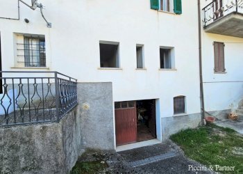 23.jpg - Porzione di casa Via dell'Assino Camporeggiano 19, Gubbio - foto 24