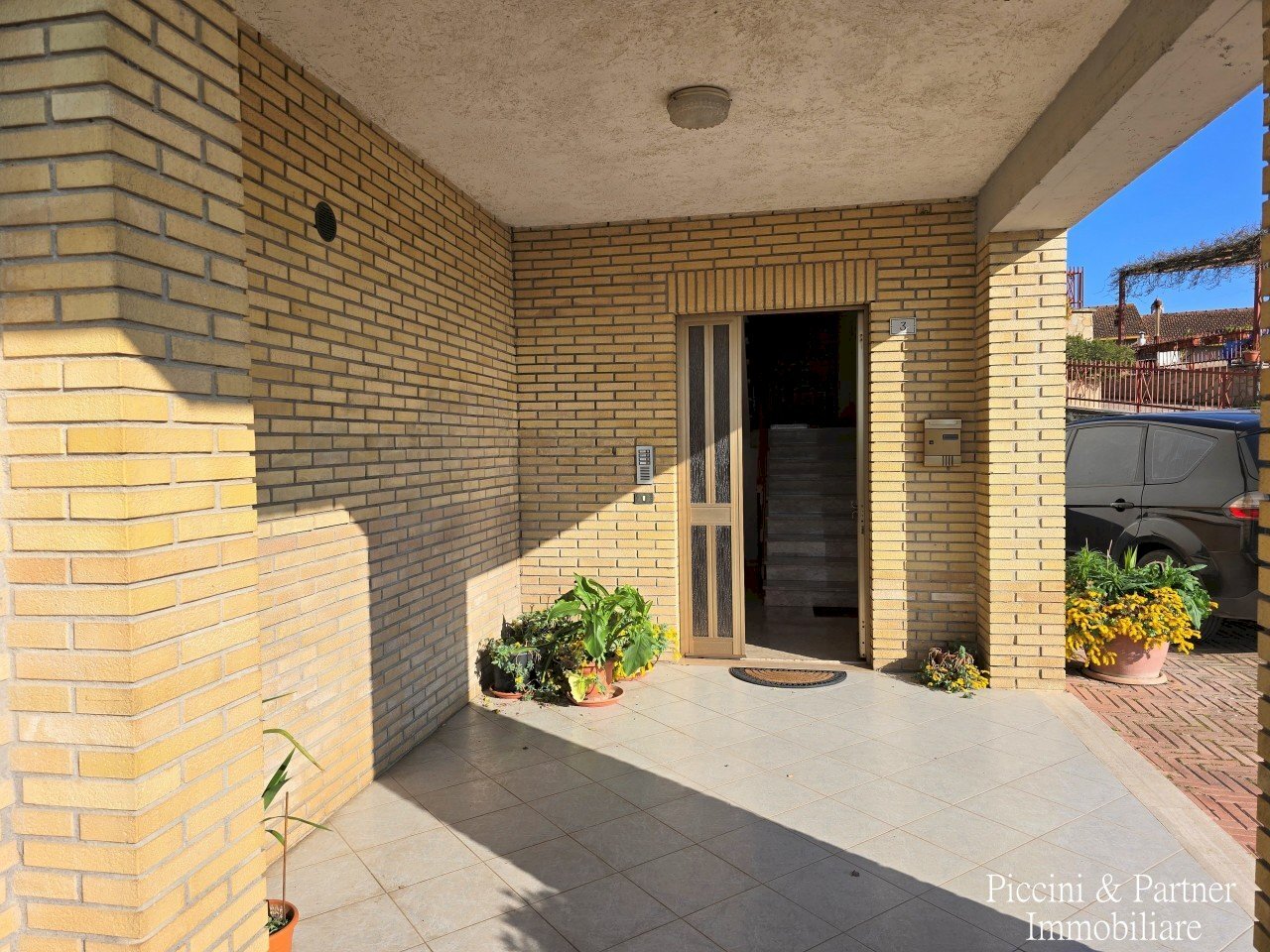 03.jpg - Appartamento Via Aspromonte  6, Corciano - foto 3