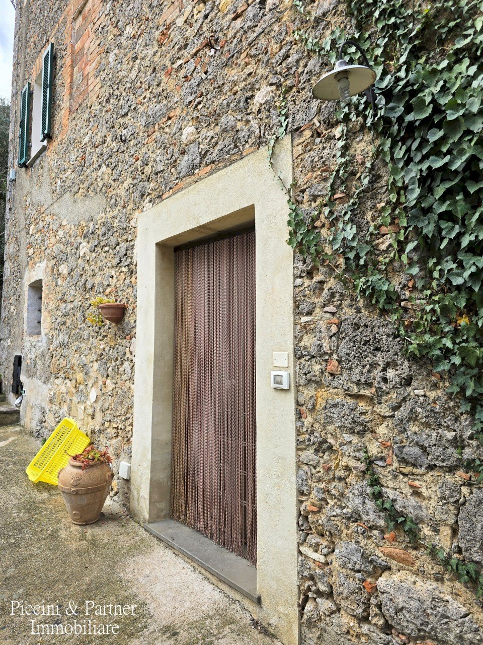 03.jpg - Porzione di casa Via Pinturicchio 15, Corciano - foto 3
