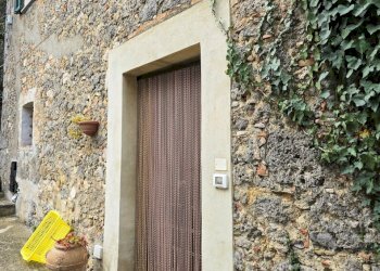 03.jpg - Portion of a house Via Pinturicchio 15, Corciano - photo 3