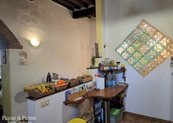 04.jpg - Appartamento Via Fontebranda 6, Chiusi - foto 4