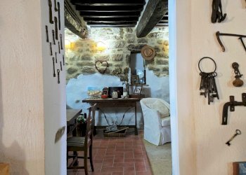 19.jpg - Porzione di casa Montalbano 40, Città di Castello - foto 23