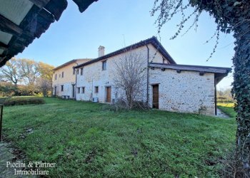 11.jpg - Agriturismo Località San Lorenzo, Castel Ritaldi - foto 11