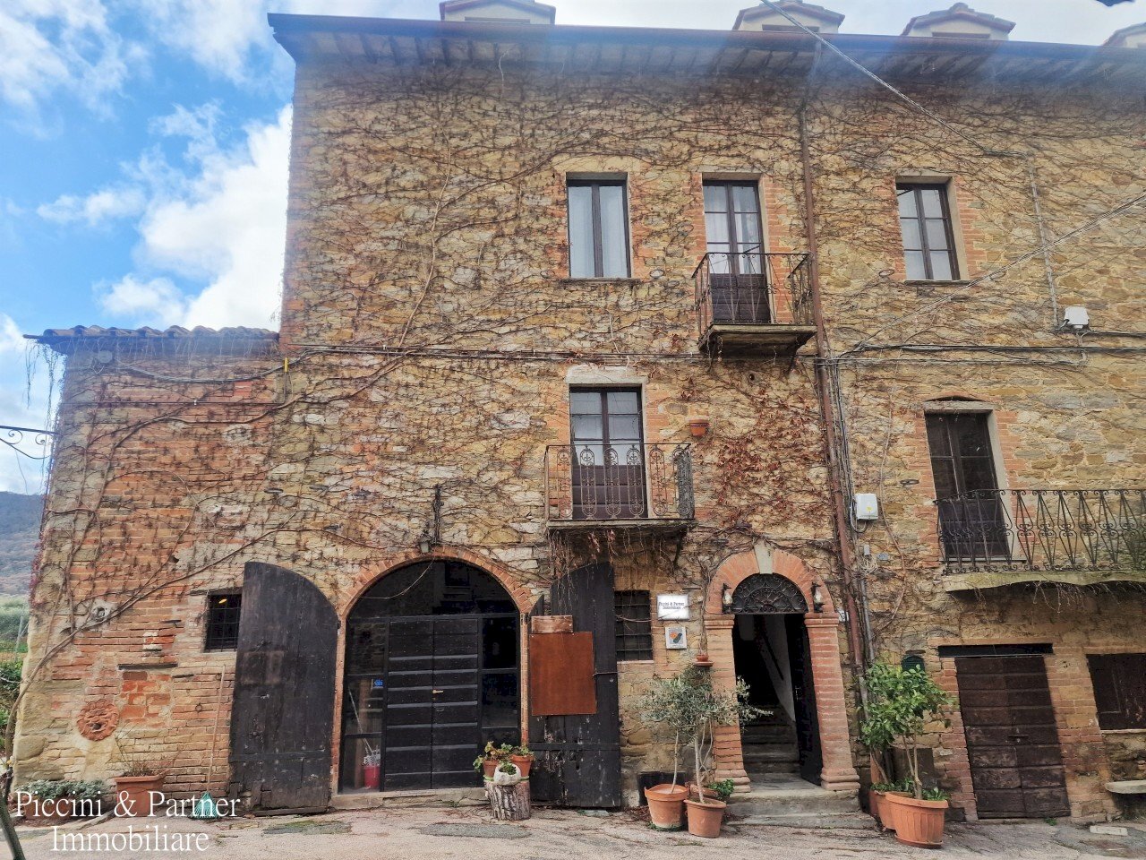 01.jpg - Appartamento Via Italia, Magione - foto 1