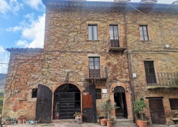 01.jpg - Appartamento Via Italia, Magione - foto 1