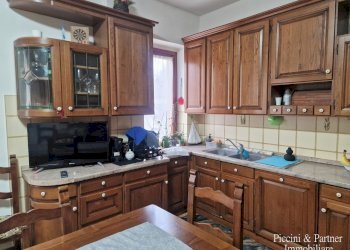 10.jpg - Casa indipendente Viale Ranchi 2, Umbertide - foto 10