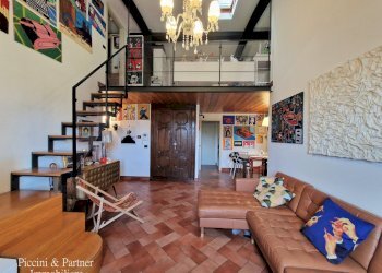 01.jpg - Attico Via della Robbia, Città di Castello - foto 1