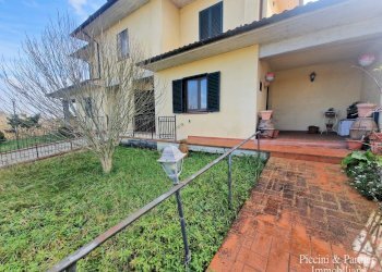 02.jpg - Porzione di casa Via Fioretti, Castiglione del Lago - foto 2