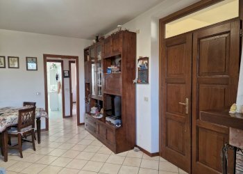 05.jpg - Porzione di casa Via Fioretti, Castiglione del Lago - foto 5