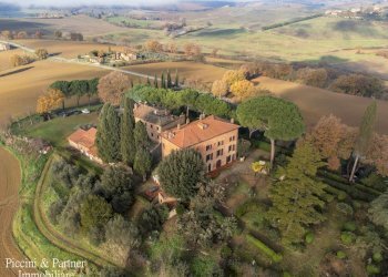 01.jpg - Villa Via Gozzano Vocabolo Giorgi, Castiglione del Lago - foto 1