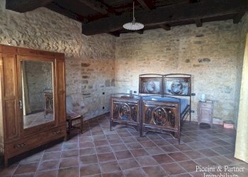 14.jpg - Casale Località San Lorenzo, Castel Ritaldi - foto 14