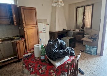 06.jpg - Porzione di casa Via dei Filosofi 151, Spoleto - foto 6