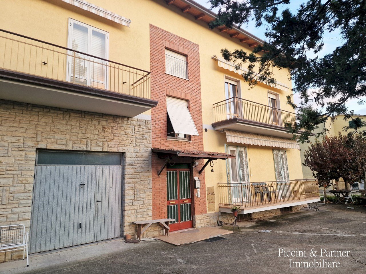 02.jpg - Appartamento Str. Tiberina Nord  159, Perugia - foto 2