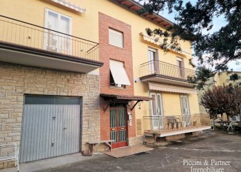 02.jpg - Appartamento Str. Tiberina Nord  159, Perugia - foto 2