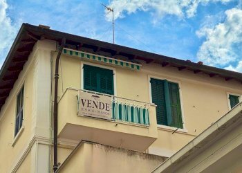 foto esterno 3.jpg - Bilocale Via G. Ansaldi 43, Sanremo - foto 1