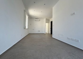 IMG-20250806-WA0016.jpg - Bilocale Via G. Ansaldi 43, Sanremo - foto 10