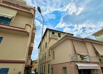 foto esterno 2.jpg - Bilocale Via G. Ansaldi 43, Sanremo - foto 27