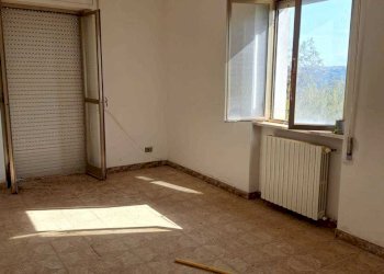 37e3f41e-6e40-4b8a-a2f2-0d36d22121ba.jpg - Villa COLLE DELLA FONTE 94, Frisa - foto 16