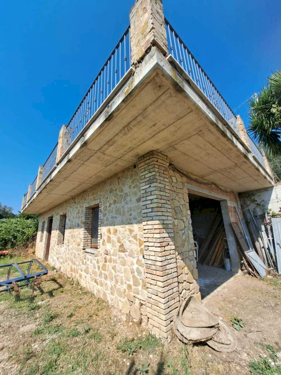 1c27b677-17a8-45f8-9a9d-f73eab99890b.jpg - Rustico Contrada Acquarelli 2, Rocca San Giovanni - foto 1