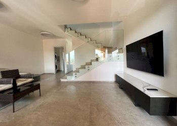 9edfaa82-fcbb-4e8a-a7f2-b0dffe2cf634.jpg - Loft Treglio - foto 2