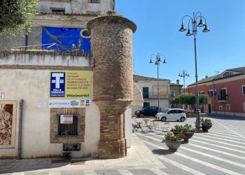 bbcb9d51-5990-4788-8dab-5588eadcc9f8.jpg - Locale Commerciale piazza san giorgio 4, Treglio - foto 4