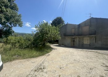 IMG_4678.JPG - Casa semi indipendente Via Lascianna 9, Roccascalegna - foto 15