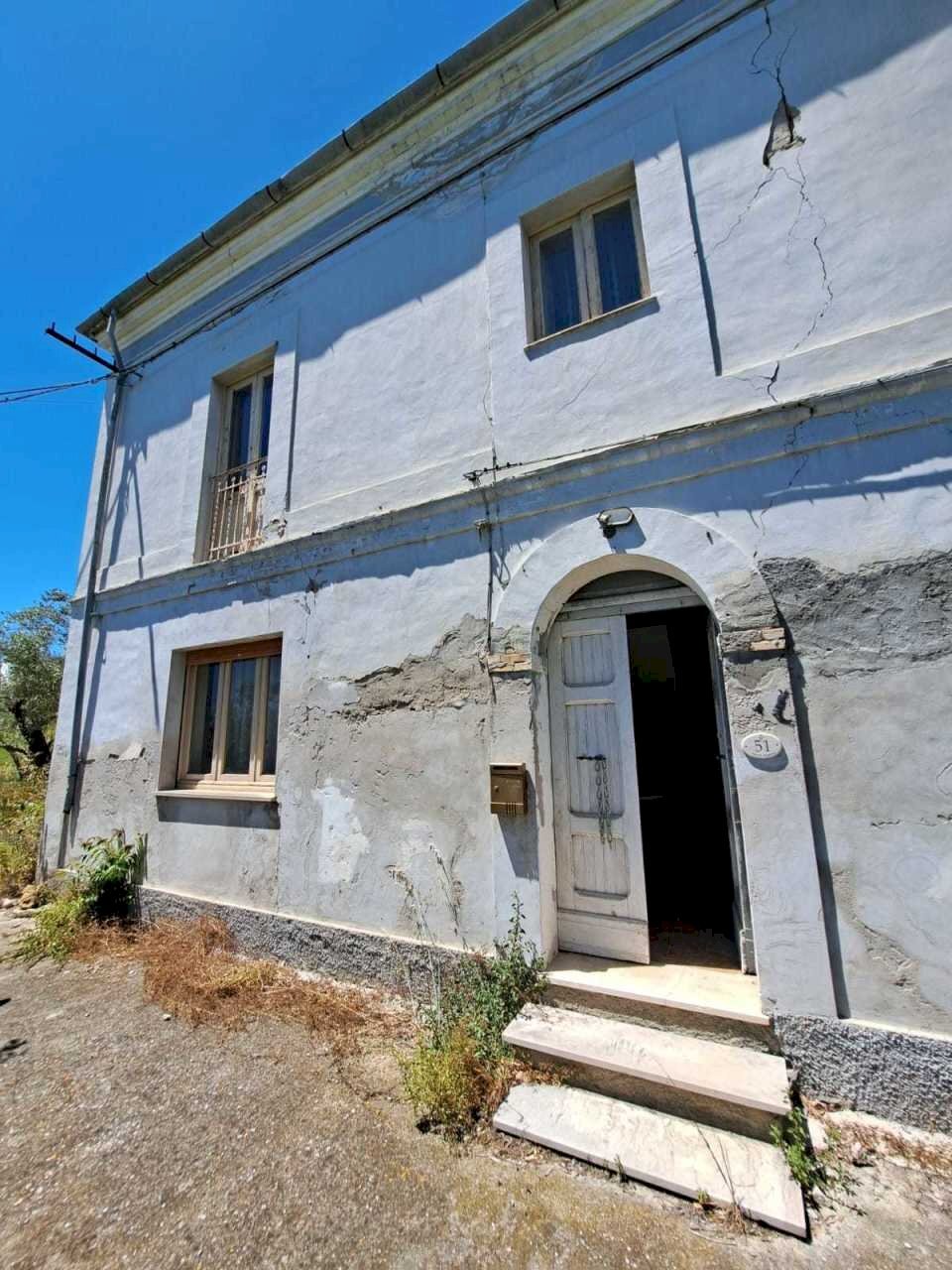 b418b0f2-c22e-4611-977d-d7263d4ab5fa.jpg - Casale Via Sp Mediana 51, Fossacesia - foto 2