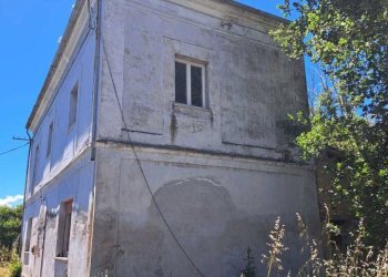 d6e18d88-d8e9-4e60-ad8f-12391b37c98f.jpg - Casale STRADA P. MEDIANA 51, Fossacesia - foto 4