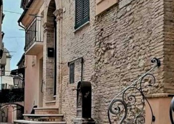 86a5a41a-c113-4da3-b394-23a810d827aa.jpg - Townhouse Via Santa Maria Maggiore 4, Lanciano - photo 2