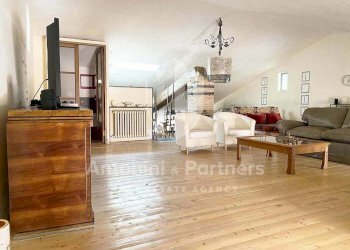 Il-Madrigale-Elegante-mansarda-(8).jpg - Mansarda Piazza Plebiscito, Città della Pieve - foto 1