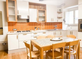 Le Rondini Elegante appartamento Todi-02.jpg - Quadrilocale piazza del popolo, Todi - foto 7