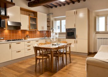 appartamento le rondini 1 - Quadrilocale Via Augusto Ciuffelli, Todi - foto 2