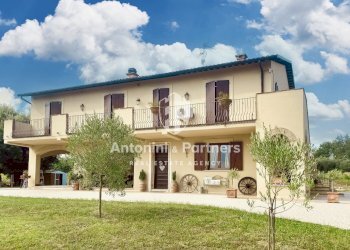 casale farnetta 27.jpg - Casale Vocabolo Pennicchia, Montecastrilli - photo 18